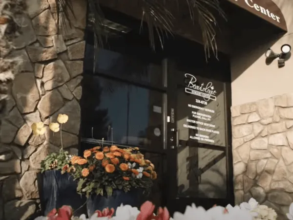 Beautologie cosmetic surgery facility entrance